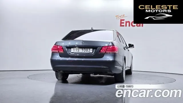 MERCEDES BENZ E-Classe W212 E300 2016 — photo 4 sur 20