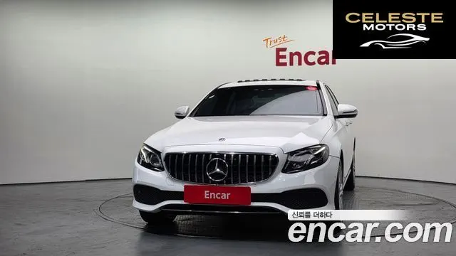 MERCEDES BENZ E-Classe W213 E220d 4MATIC Avantgarde 2017 — photo 3 sur 20