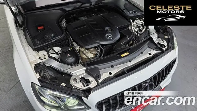 MERCEDES BENZ E-Classe W213 E220d 4MATIC Avantgarde 2017 — photo 6 sur 20