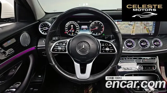 MERCEDES BENZ E-Classe W213 E300 4MATIC Avantgarde 2019 — photo 12 sur 20
