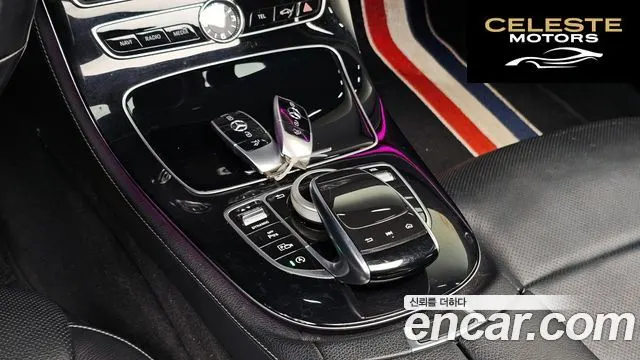 MERCEDES BENZ E-Classe W213 E300 4MATIC Avantgarde 2019 — photo 20 sur 20
