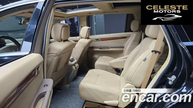 MERCEDES BENZ R-Classe R350 4MATIC 2007 — photo 13 sur 20