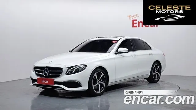 MERCEDES BENZ E-Classe W213 E250 Avantgarde 2020 — photo 1 sur 20