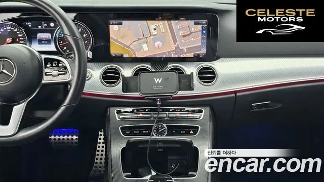 MERCEDES BENZ E-Classe W213 E250 Avantgarde 2020 — photo 19 sur 20