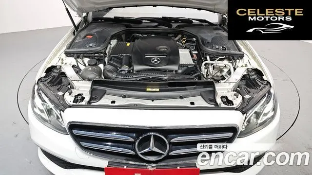 MERCEDES BENZ E-Classe W213 E250 Avantgarde 2020 — photo 6 sur 20