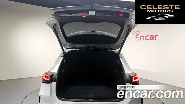 MERCEDES BENZ GLA-Classe H247 GLA250 4MATIC 2023 — photo 19 sur 26