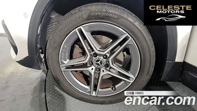 MERCEDES BENZ GLA-Classe H247 GLA250 4MATIC 2023 — photo 4 sur 26