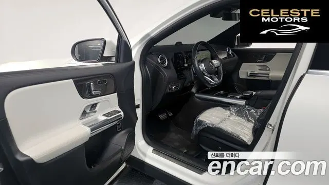 MERCEDES BENZ GLA-Classe H247 GLA250 4MATIC 2023 — photo 9 sur 26