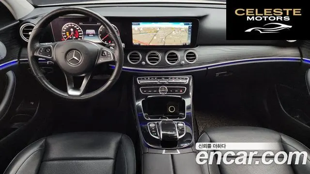 MERCEDES BENZ E-Classe W213 E300 4MATIC Avantgarde 2018 — photo 7 sur 20