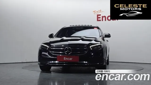 MERCEDES BENZ E-Classe W213 E250 Avantgarde 2021 — photo 3 sur 20
