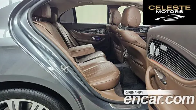 MERCEDES BENZ E-Classe W213 E450 4MATIC Exclusive 2020 — photo 12 sur 20