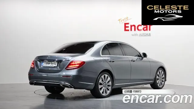 MERCEDES BENZ E-Classe W213 E450 4MATIC Exclusive 2020 — photo 2 sur 20