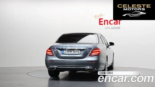 MERCEDES BENZ E-Classe W213 E450 4MATIC Exclusive 2020 — photo 4 sur 20