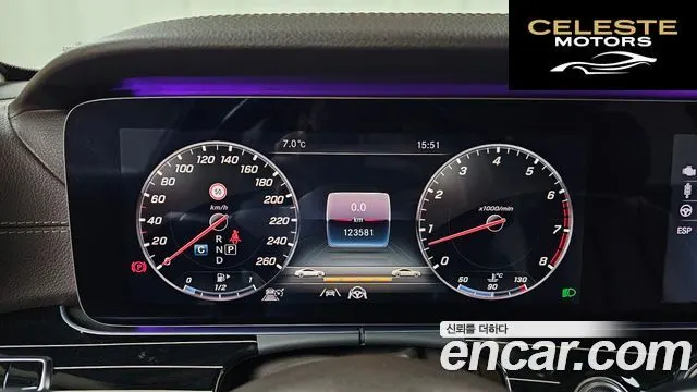 MERCEDES BENZ E-Classe W213 E450 4MATIC Exclusive 2020 — photo 8 sur 20