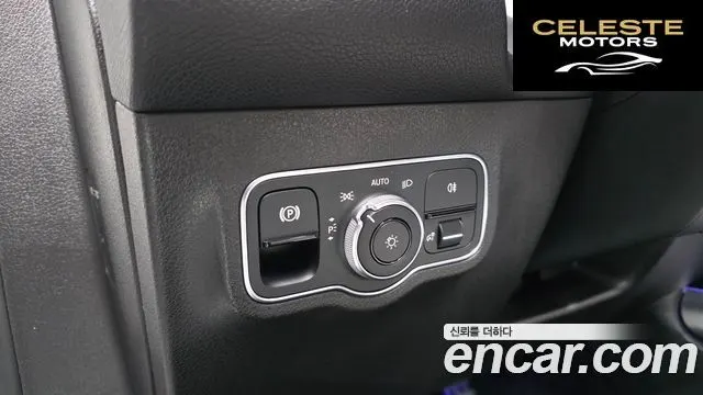 MERCEDES BENZ GLB-Classe X247 GLB250 4MATIC 2021 — photo 18 sur 20