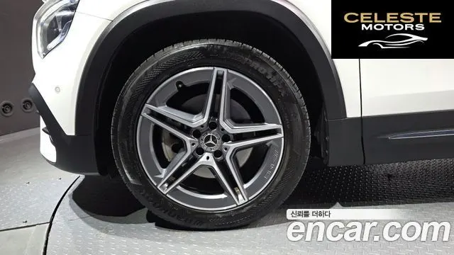 MERCEDES BENZ GLB-Classe X247 GLB250 4MATIC 2021 — photo 5 sur 20