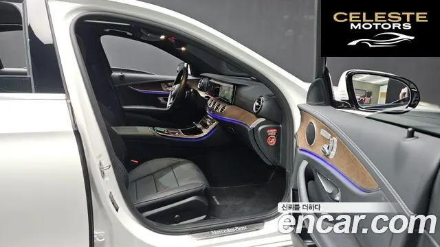 MERCEDES BENZ E-Classe W213 E250 Exclusive 2022 — photo 18 sur 20