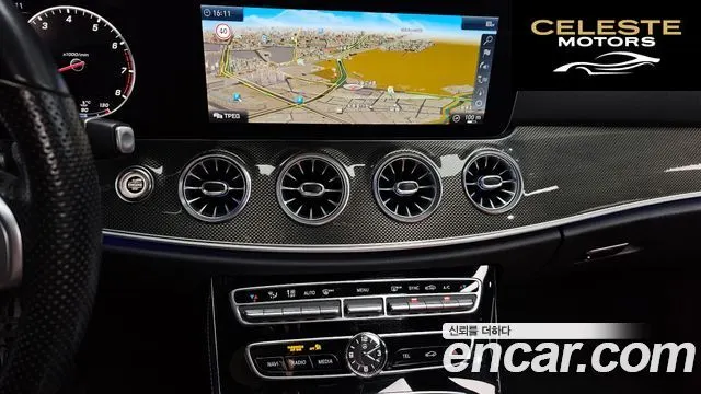 MERCEDES BENZ E-Classe W213 E450 4MATIC Coupé 2019 — photo 14 sur 20