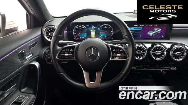 MERCEDES BENZ A-Classe W177 A200d Berline 2021 — photo 13 sur 20