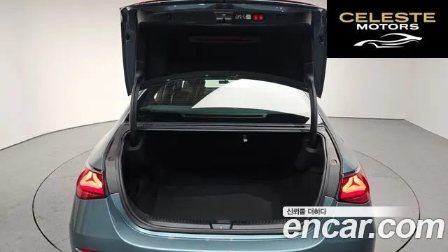 MERCEDES BENZ E-Classe W214 E200 Avantgarde 2025 — photo 19 sur 20