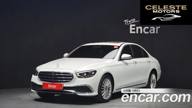 MERCEDES BENZ E-Classe W213 E250 Exclusive 2022 — photo 1 sur 20