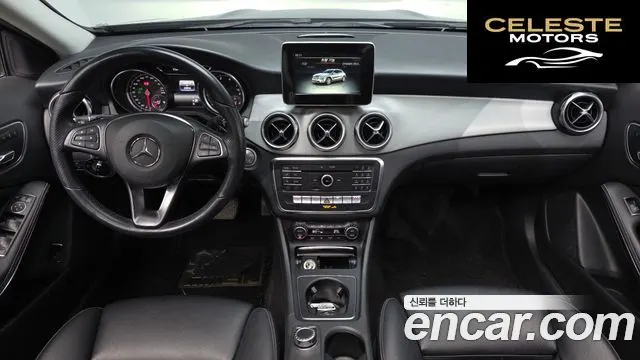 MERCEDES BENZ GLA-Classe X156 GLA220 Premium 2019 — photo 6 sur 20
