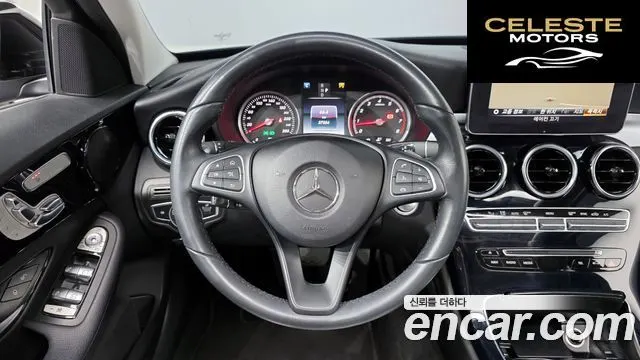 MERCEDES BENZ C-Classe W205 C200 2018 — photo 13 sur 20