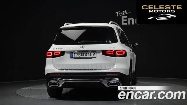 MERCEDES BENZ GLB-Classe X247 GLB250 4MATIC 2020 — photo 4 sur 26