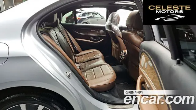 MERCEDES BENZ E-Classe W213 E300e 4MATIC Exclusive 2021 — photo 12 sur 20