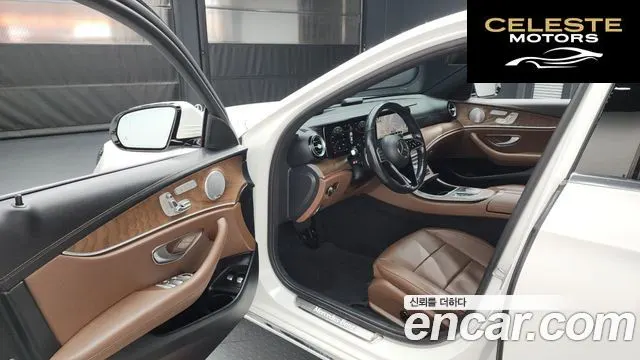 MERCEDES BENZ E-Classe W213 E300e 4MATIC Exclusive 2021 — photo 10 sur 20