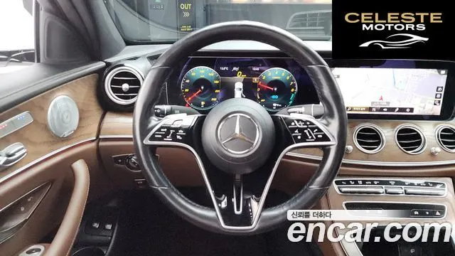MERCEDES BENZ E-Classe W213 E300e 4MATIC Exclusive 2021 — photo 13 sur 20