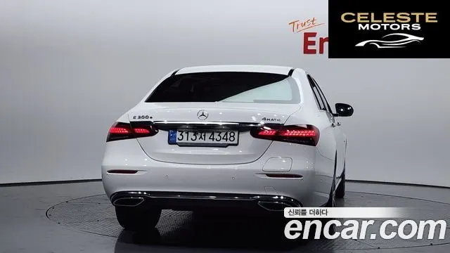 MERCEDES BENZ E-Classe W213 E300e 4MATIC Exclusive 2021 — photo 4 sur 20