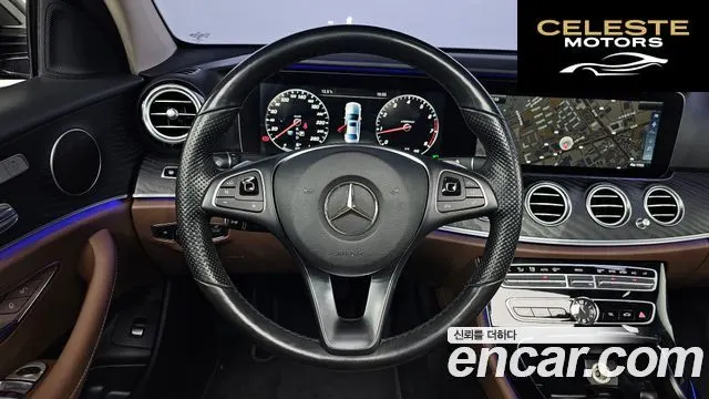 MERCEDES BENZ E-Classe W213 E300 Avantgarde 2017 — photo 13 sur 20