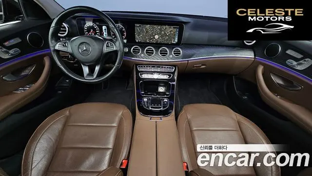 MERCEDES BENZ E-Classe W213 E300 Avantgarde 2017 — photo 7 sur 20