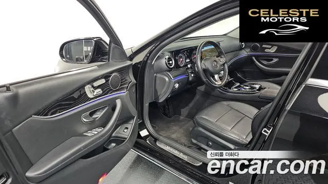 MERCEDES BENZ E-Classe W213 E200 Avantgarde 2018 — photo 10 sur 20