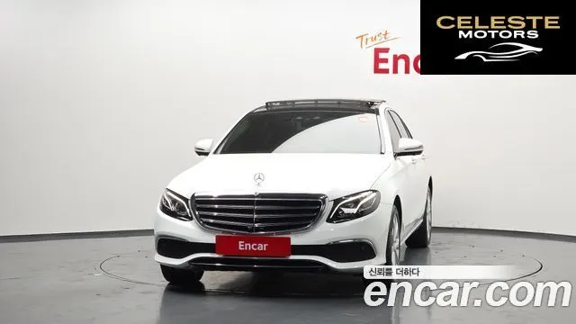 MERCEDES BENZ E-Classe W213 E300 4MATIC Exclusive 2019 — photo 3 sur 20