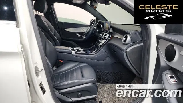 MERCEDES BENZ GLC-Classe X253 GLC220 d 4MATIC Premium Coupé 2018 — photo 11 sur 26