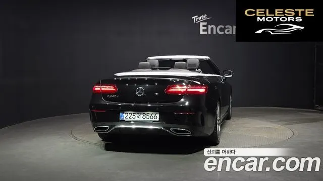 MERCEDES BENZ E-Classe W213 E220d Cabriolet 2019 — photo 4 sur 20
