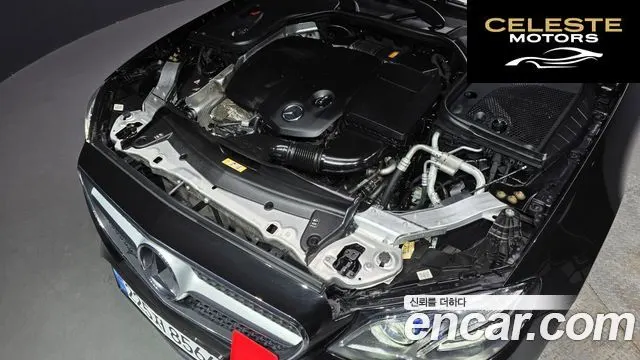 MERCEDES BENZ E-Classe W213 E220d Cabriolet 2019 — photo 6 sur 20