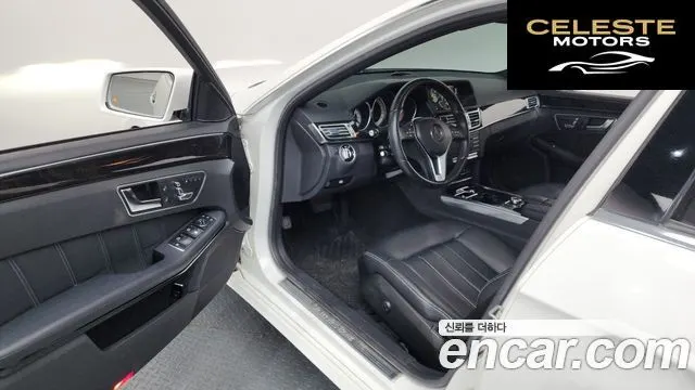 MERCEDES BENZ E-Classe W212 E250 4MATIC Avantgarde 2016 — photo 10 sur 26