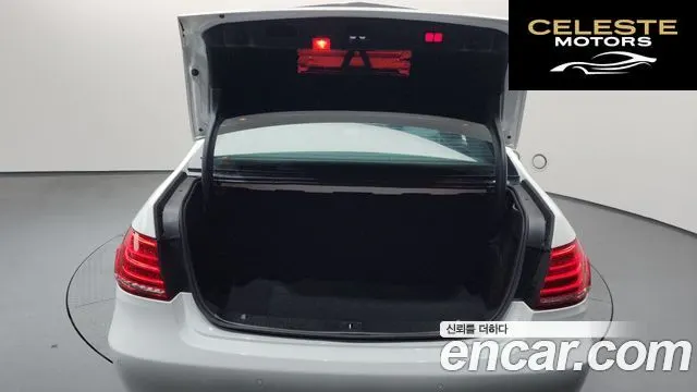MERCEDES BENZ E-Classe W212 E250 4MATIC Avantgarde 2016 — photo 20 sur 26