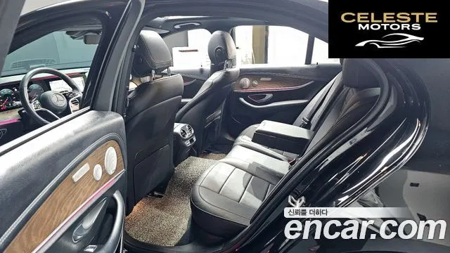 MERCEDES BENZ E-Classe W213 E300e 4MATIC Exclusive 2021 — photo 11 sur 20