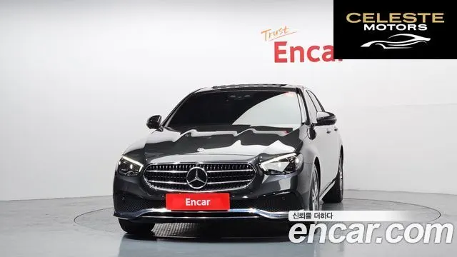 MERCEDES BENZ E-Classe W213 E350 4MATIC Avantgarde 2021 — photo 3 sur 26