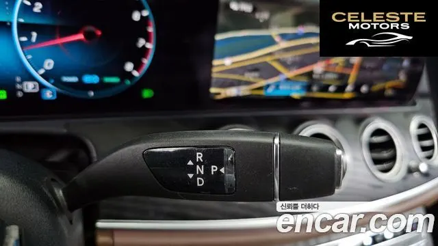 MERCEDES BENZ E-Classe W213 E350 4MATIC Avantgarde 2021 — photo 9 sur 26