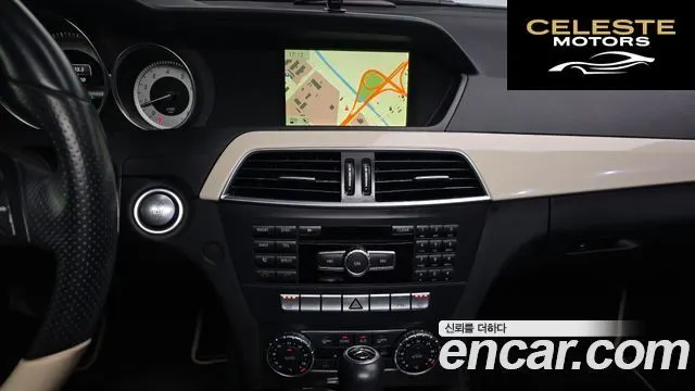 MERCEDES BENZ C-Classe W204 C200 CGI Avantgarde Package 2013 — photo 14 sur 20