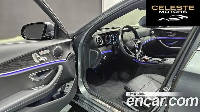 MERCEDES BENZ E-Classe W213 E250 Avantgarde 2022 — photo 11 sur 26