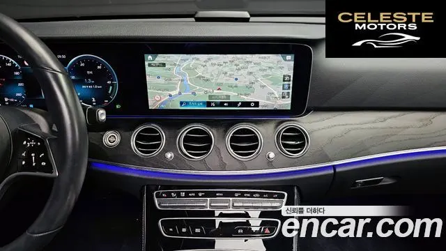 MERCEDES BENZ E-Classe W213 E250 Avantgarde 2022 — photo 15 sur 26