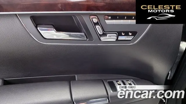 MERCEDES BENZ S-Classe W221 S500L 2007 — photo 17 sur 20