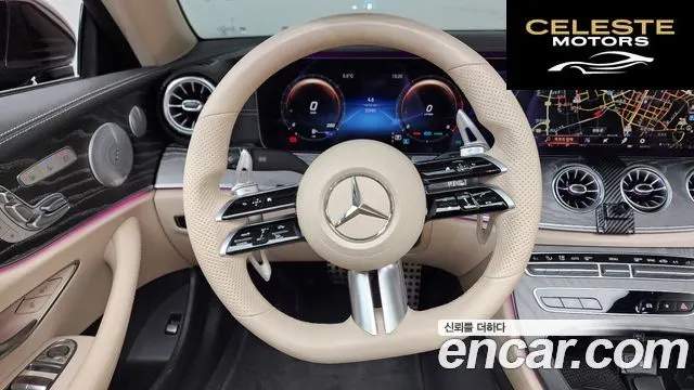 MERCEDES BENZ E-Classe W213 E450 4MATIC Cabriolet 2021 — photo 13 sur 20