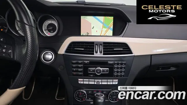 MERCEDES BENZ C-Classe W204 C200 CGI Avantgarde Package 2013 — photo 14 sur 20